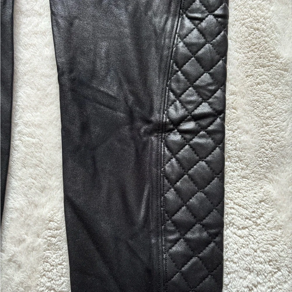 SPANX Women’s Moto Faux Leather Leggings - Picture 8 of 13